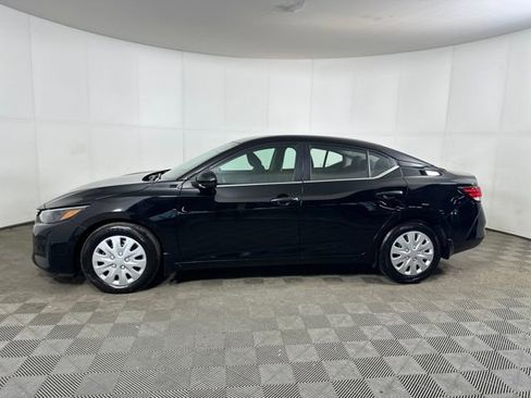 Used 2024 Nissan Sentra S image 6