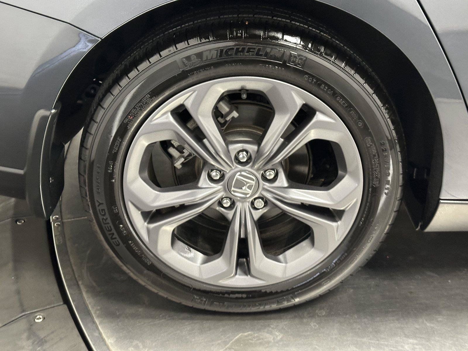 Certified 2023 Honda Accord EX image 16