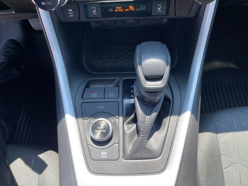 Used 2023 Toyota RAV4 XLE w/ Convenience Package AWD/4WD image 24