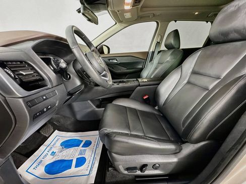 Used 2023 Nissan Rogue SL w/ SL Premium Package FWD image 27