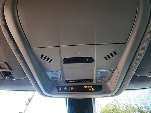 Used 2023 Chevrolet Blazer LT w/ Convenience Package image 24