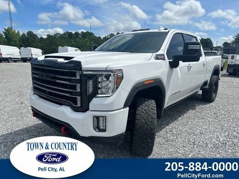 Used 2022 GMC Sierra 2500 AT4 w/ AT4 Preferred Package AWD/4WD image 1