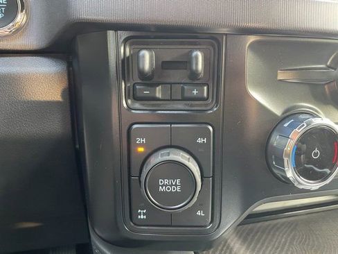 New 2025 Ford F350 4x4 Crew Cab Super Duty image 36