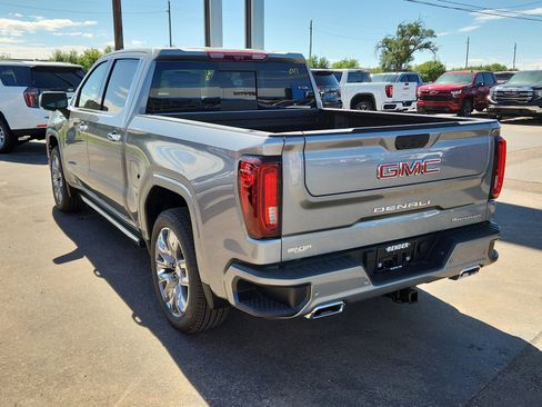 New 2026 GMC Sierra 1500 Denali w/ Denali Reserve Package image 3