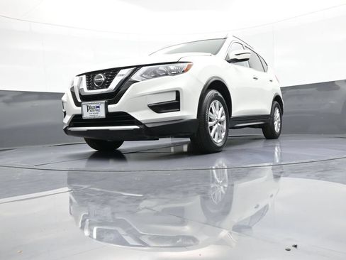 Used 2020 Nissan Rogue S w/ Special Edition Package AWD/4WD image 24