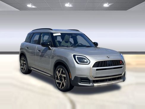 Used 2025 MINI Cooper Countryman S image 7