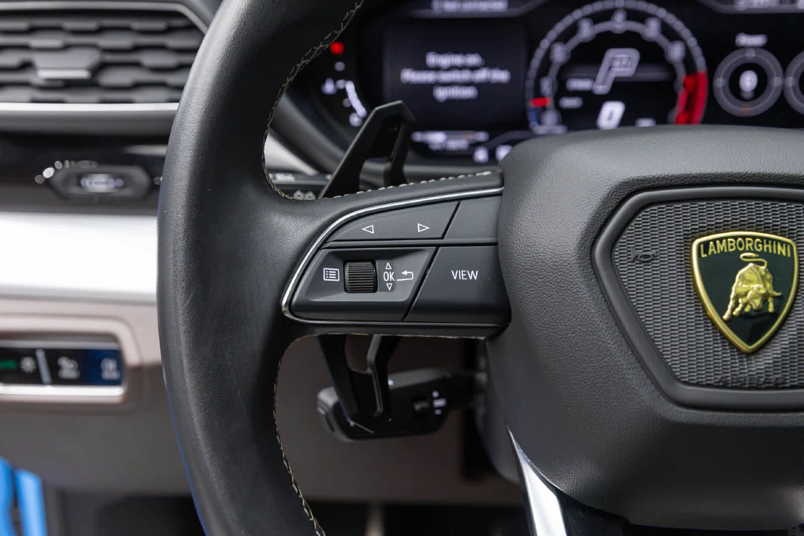 Used 2023 Lamborghini Urus S AWD/4WD image 31