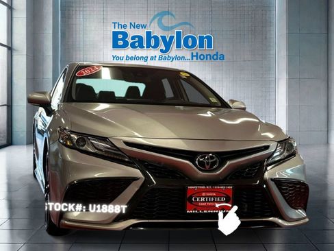 Used 2024 Toyota Camry XSE FWD image 1