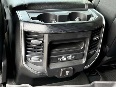 Used 2023 RAM 1500 Laramie AWD/4WD image 14