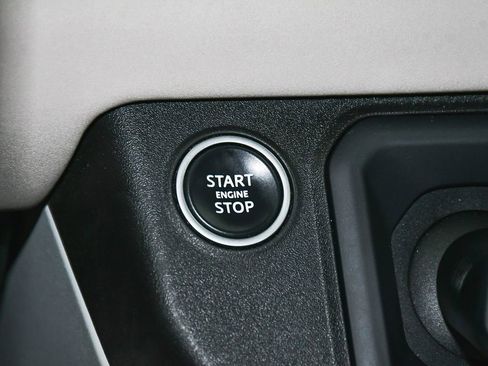 Used 2021 Land Rover Defender 110 SE AWD/4WD image 29