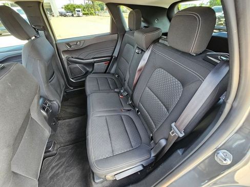 Used 2025 Ford Escape Active AWD/4WD image 17