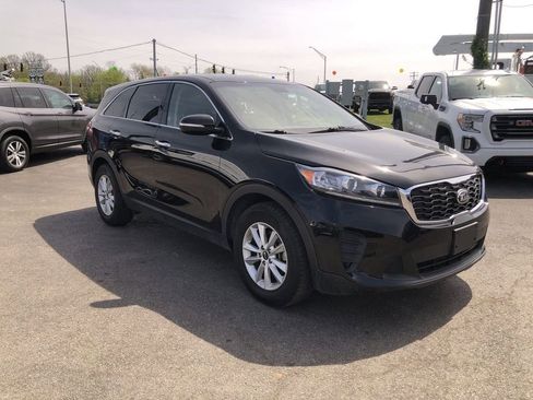 Used 2020 Kia Sorento LX FWD image 15