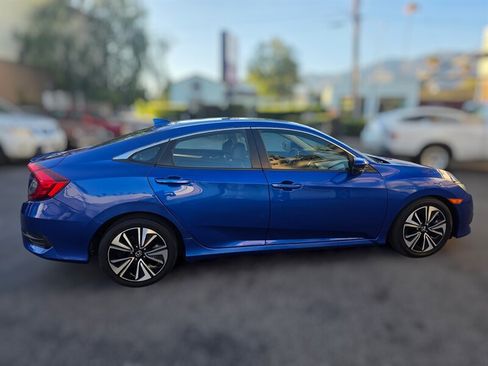 Used 2017 Honda Civic EX-L image 9