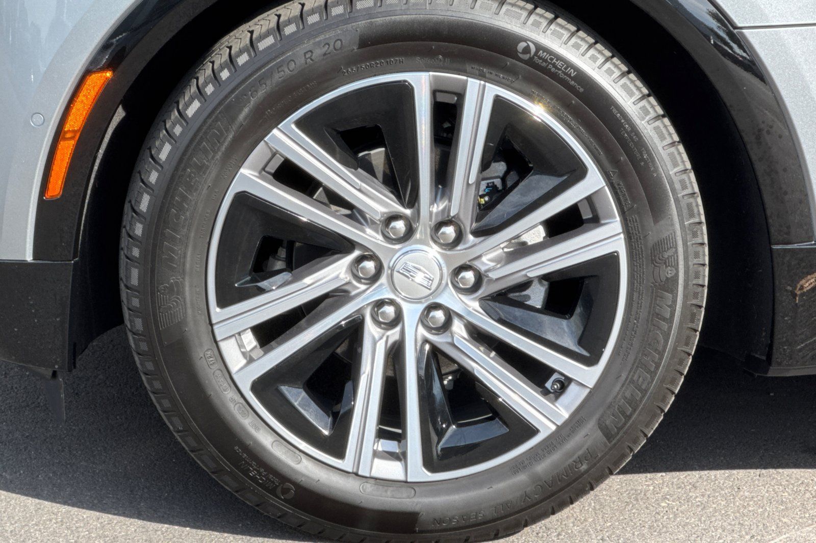 Certified 2024 Cadillac Lyriq Luxury RWD image 44