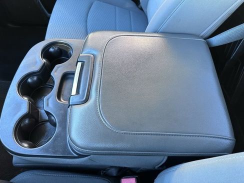 Used 2013 RAM 1500 Classic SLT image 24