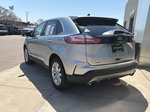 Used 2024 Ford Edge Titanium AWD/4WD image 3