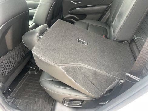 Used 2023 Hyundai Tucson Limited image 42