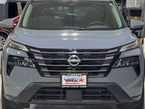 New 2026 Nissan Rogue SV w/ Cold Weather Package AWD/4WD image 28
