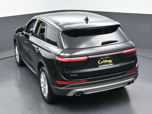 Used 2025 Lincoln Corsair AWD image 37