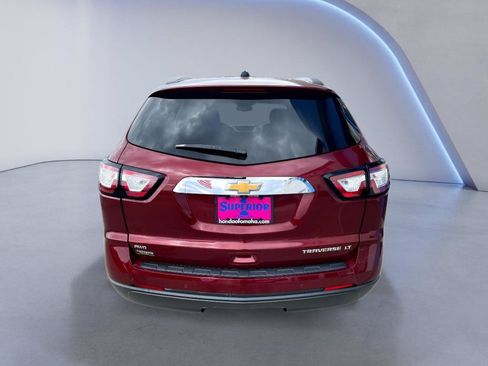Used 2016 Chevrolet Traverse LT AWD/4WD image 3
