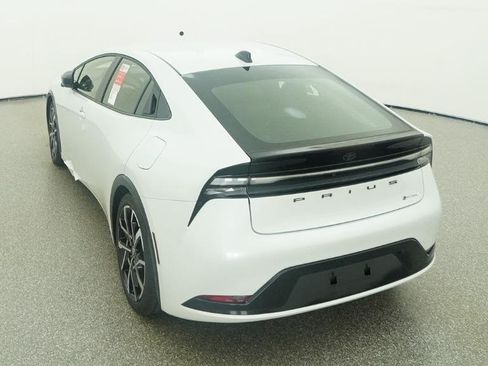 New 2026 Toyota Prius Plug-In Hybrid FWD image 14