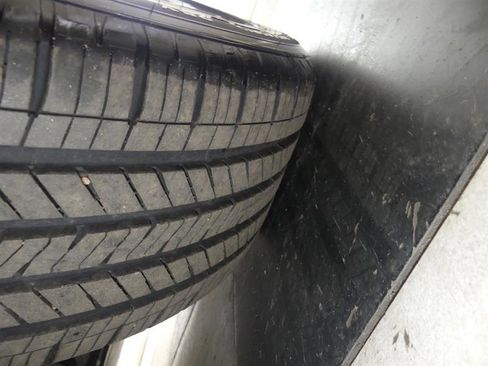 Used 2019 Tesla Model S 100D image 31