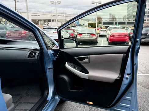 Used 2013 Toyota Prius Prime Plug-In Hybrid image 30