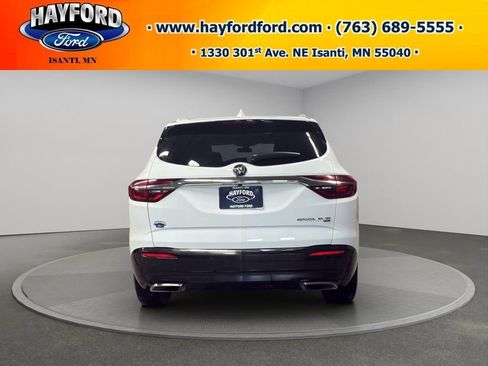 Used 2019 Buick Enclave Essence AWD/4WD image 4
