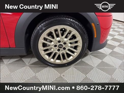 Certified 2025 MINI Cooper S FWD image 17