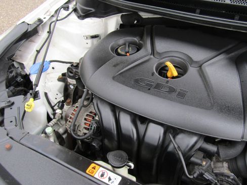 Used 2017 Kia Forte EX image 13