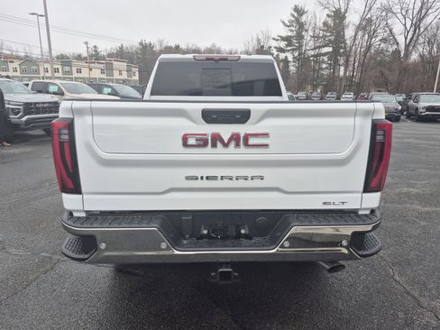New 2026 GMC Sierra 2500 SLT w/ SLT Premium Package AWD/4WD image 15