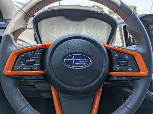 Used 2024 Subaru Crosstrek 2.5i Limited AWD/4WD image 22