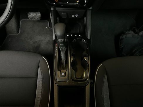 Used 2025 Chevrolet TrailBlazer LT image 13