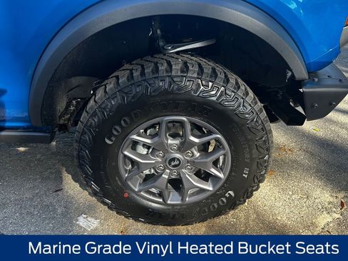 New 2025 Ford Bronco Badlands image 16