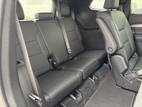 Used 2025 Buick Enclave Preferred image 18