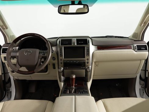 Used 2013 Lexus GX 460 w/ Comfort Plus Pkg AWD/4WD image 35
