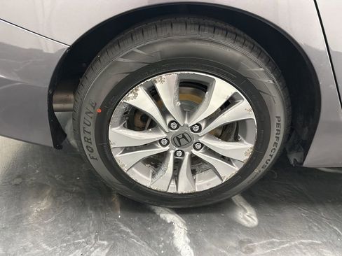Used 2014 Honda Accord LX image 30
