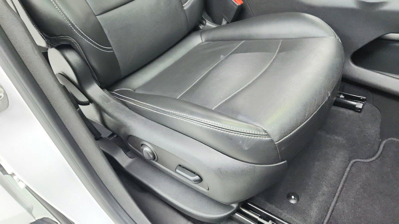 Used 2022 GMC Terrain SLT AWD/4WD image 27