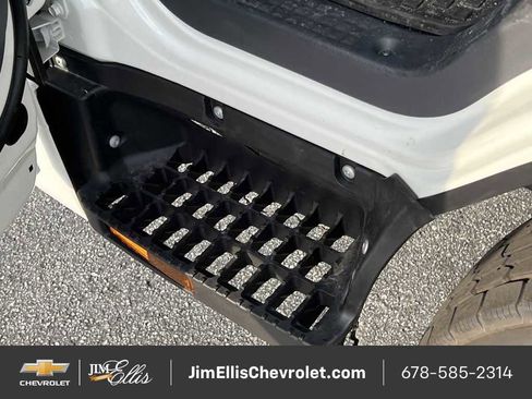 New 2025 Chevrolet Low Cab Forward image 10