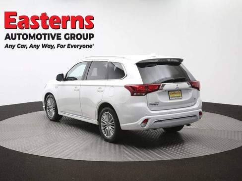 Used 2020 Mitsubishi Outlander SEL AWD/4WD image 64