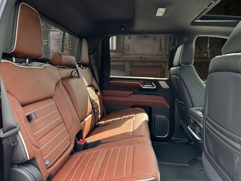 New 2026 GMC Sierra 2500 Denali Ultimate AWD/4WD image 18