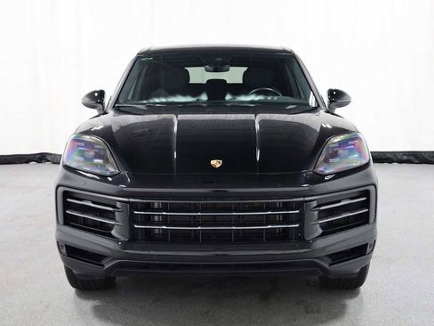 Certified 2024 Porsche Cayenne image 14