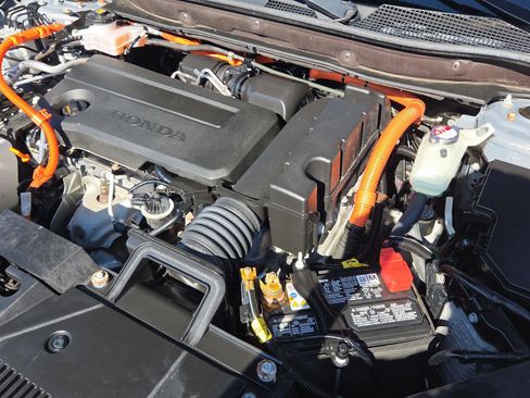 Certified 2024 Honda CR-V Sport Touring image 25