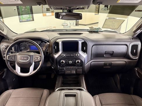 Used 2020 GMC Sierra 1500 Elevation w/ Elevation Value Package image 10