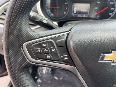 Used 2023 Chevrolet Malibu LS image 18