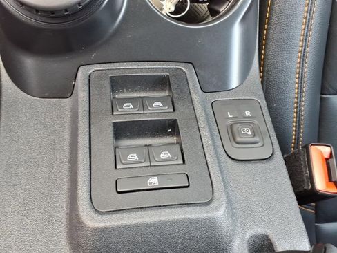 Used 2024 Ford Bronco Badlands AWD/4WD image 23