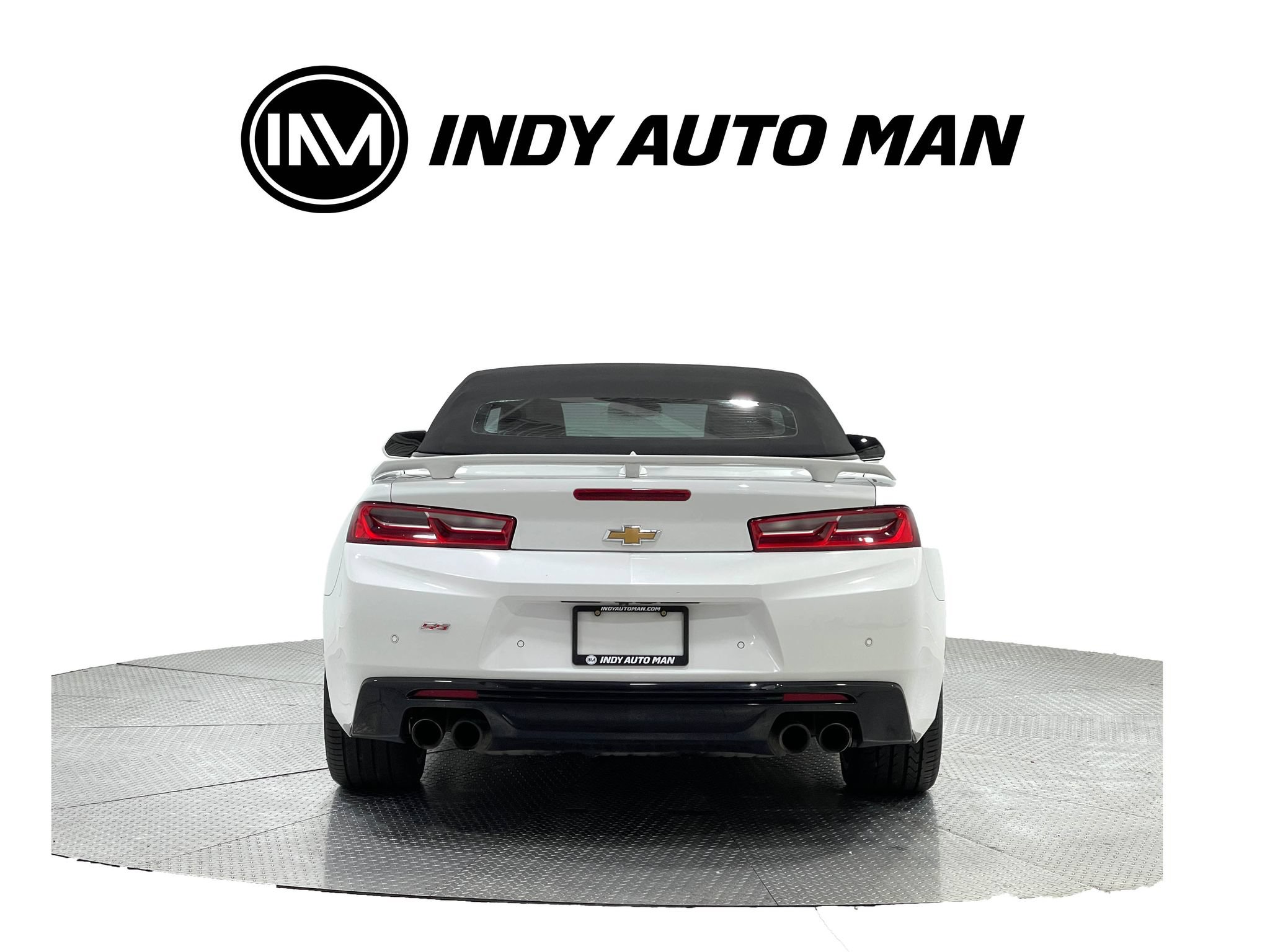 Used 2018 Chevrolet Camaro SS RWD image 5