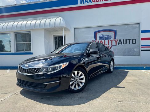 Used 2016 Kia Optima EX image 2