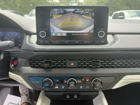 Used 2025 Honda Accord LX image 6