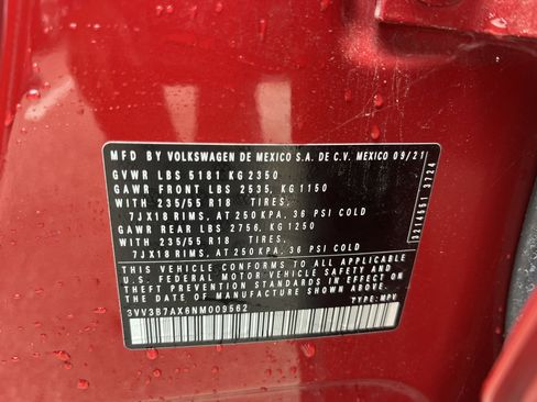 Used 2022 Volkswagen Tiguan SE FWD image 5